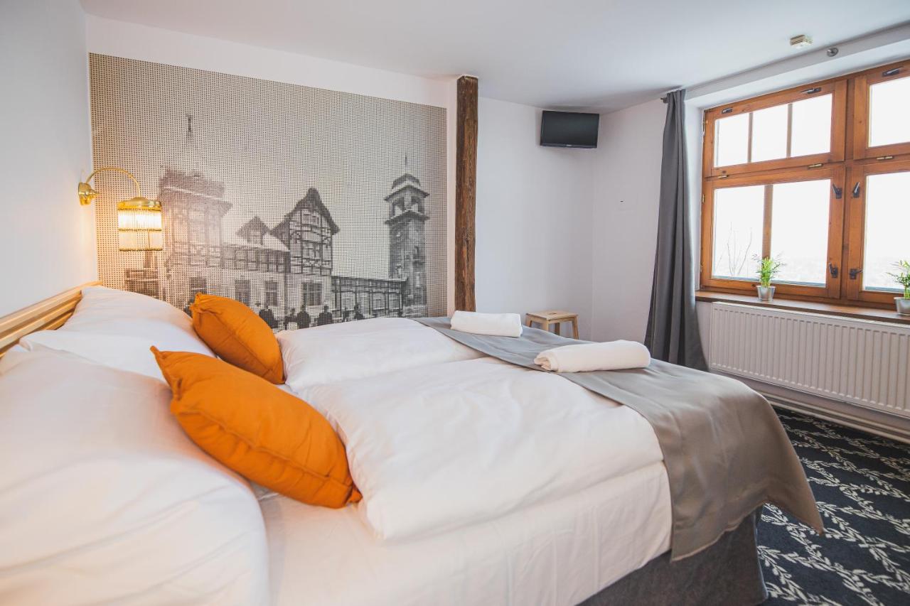 Hotel Petrin ยาโบลเนช นัด นิโซ ภายนอก รูปภาพ